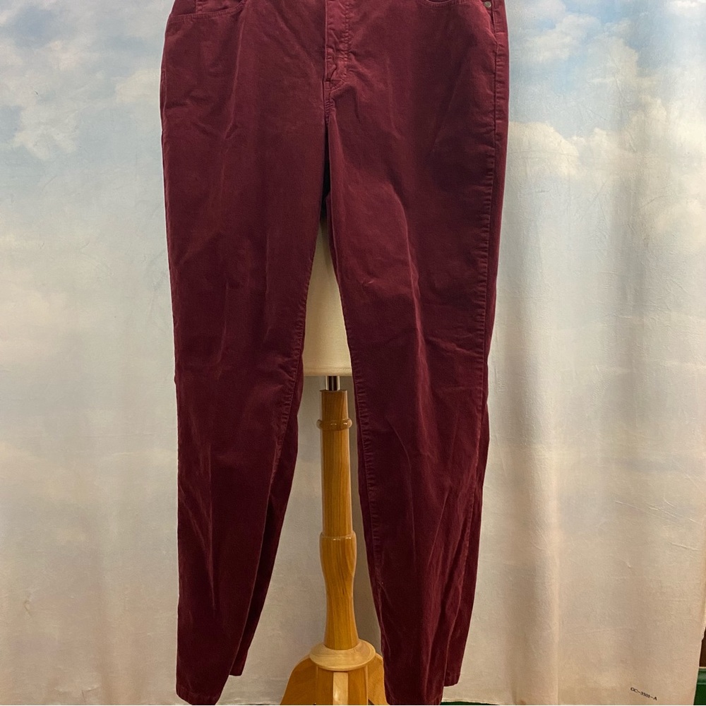 Talbots Corduroy Straight Leg Pant Curvy Fit Size 14 Burgundy Discontinued